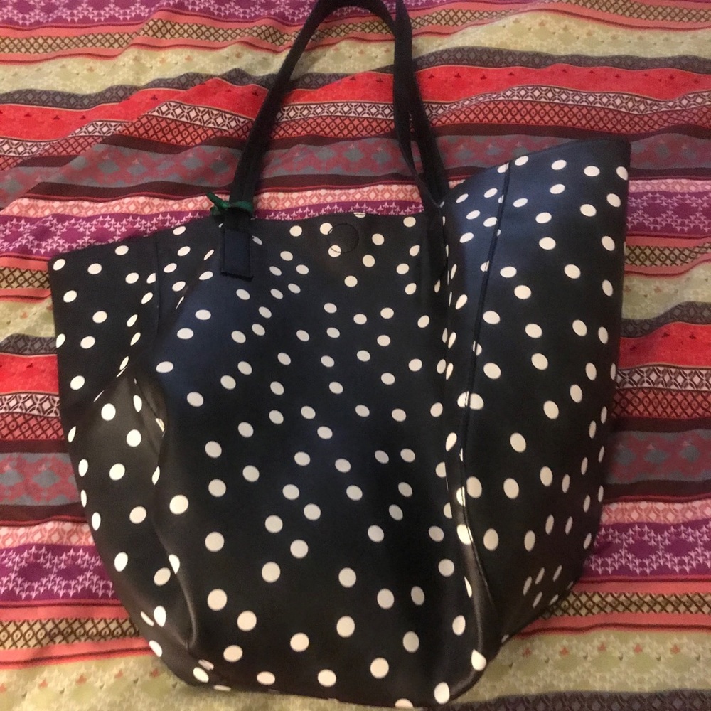 Polka dot tote.